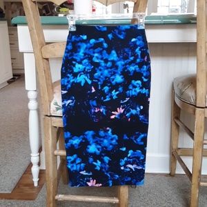 NWT McQ floral pencil skirt size XS